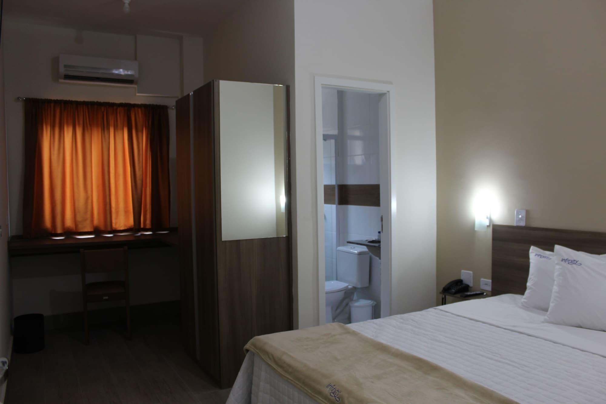 Hotel Infinity Мауа Екстер'єр фото